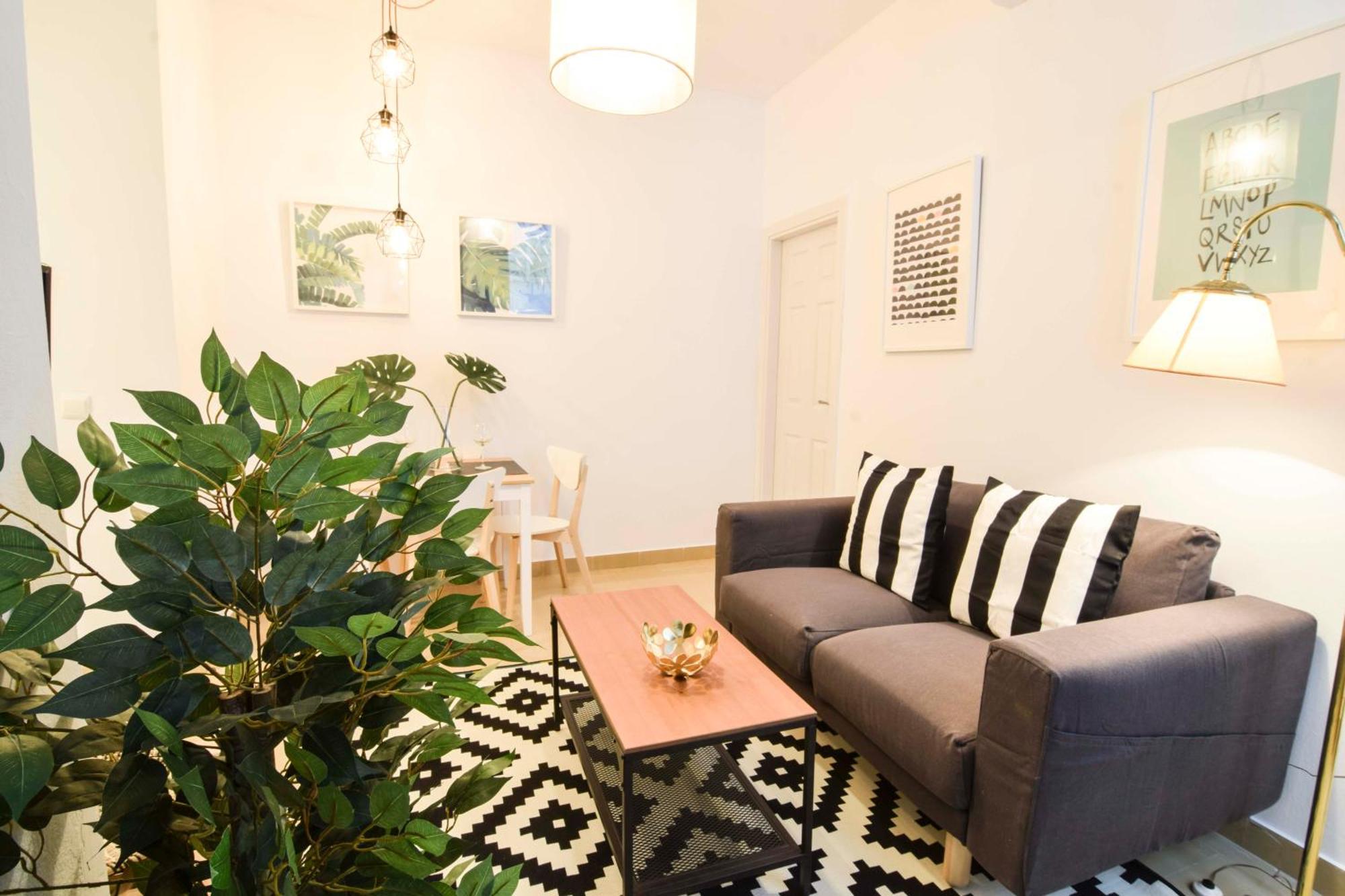 Letmalaga Center White Apartment Exterior photo